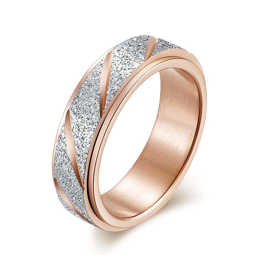 Glimmerveil Spinning Ring
