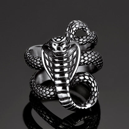 Gothic Punk Cobra Snake Ring for