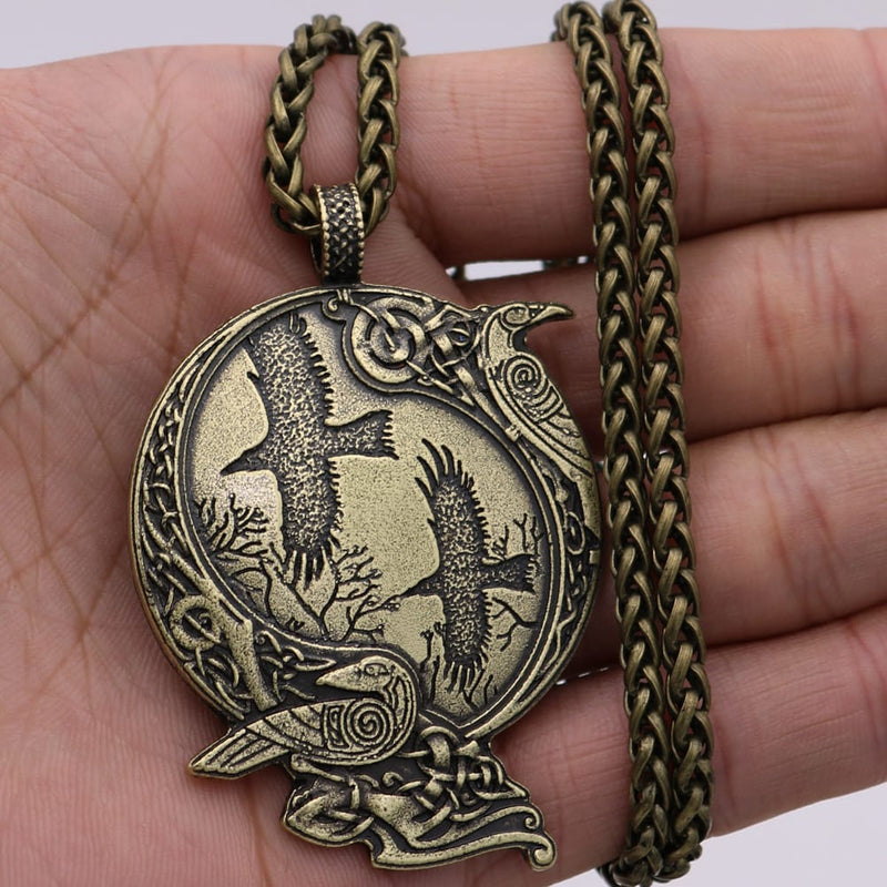 Raven���s Wisdom Celtic Knot Necklace
