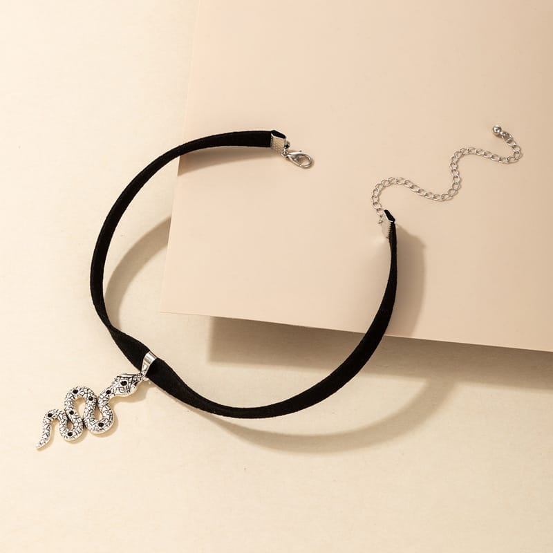 Serpent���s Whisper Choker