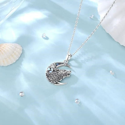 Lunar Wolf���s Call Necklace