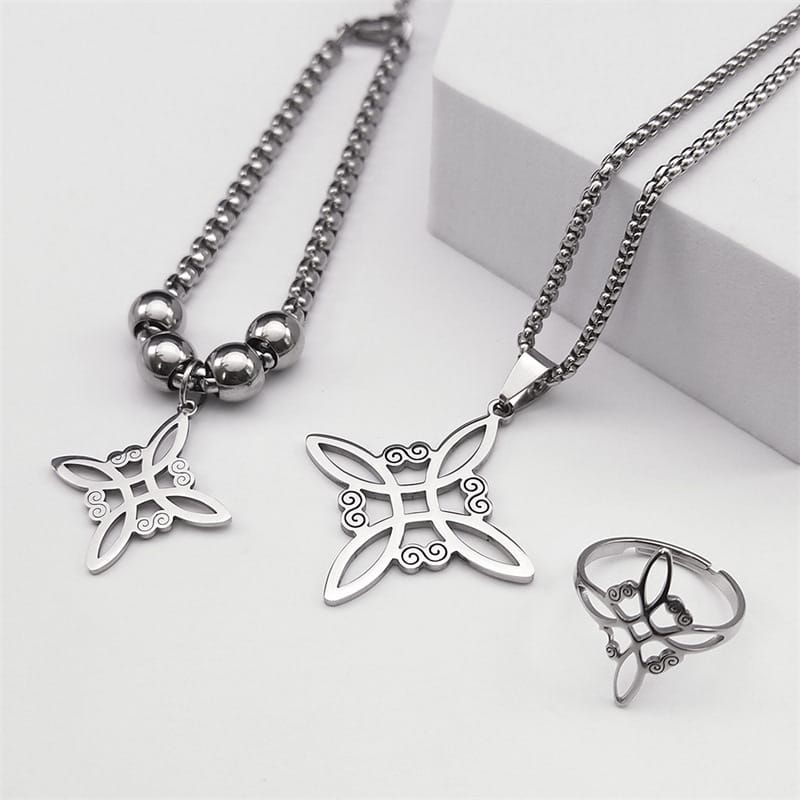 Mystic Witch���s Knot Amulet Set